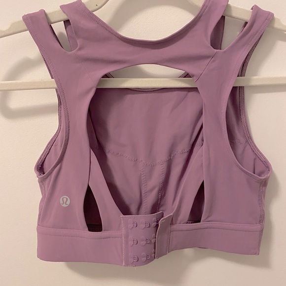 Lululemon Sports bra - Picture 2 of 3